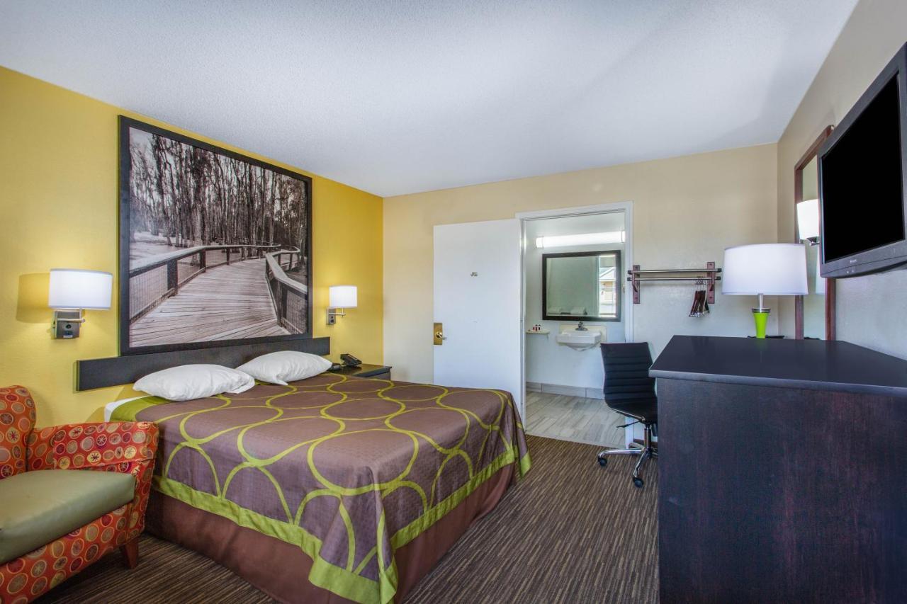 Super 8 By Wyndham Florence Extérieur photo